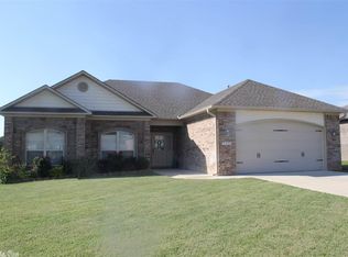 2429 Palisade Dr, Cabot, AR 72023