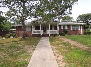 107 Hiawatha Dr, Belton, SC 29627