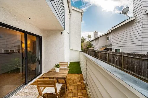 345 Avocado St #101B — Photo 22