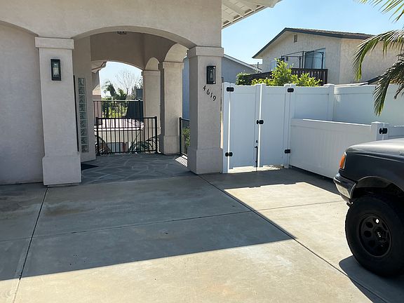 2nd image of 4619 Gardena Ave