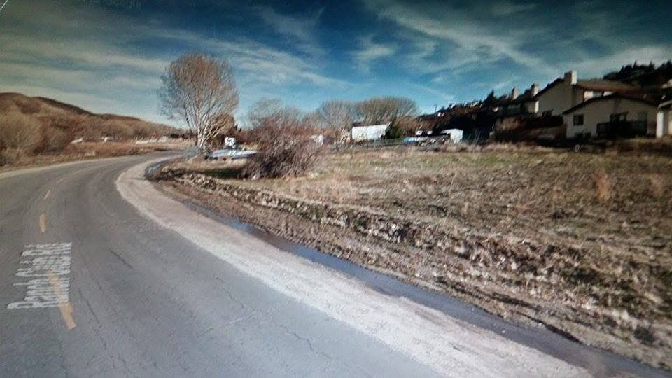 2nd image of Ranch Club Vic Sandrock