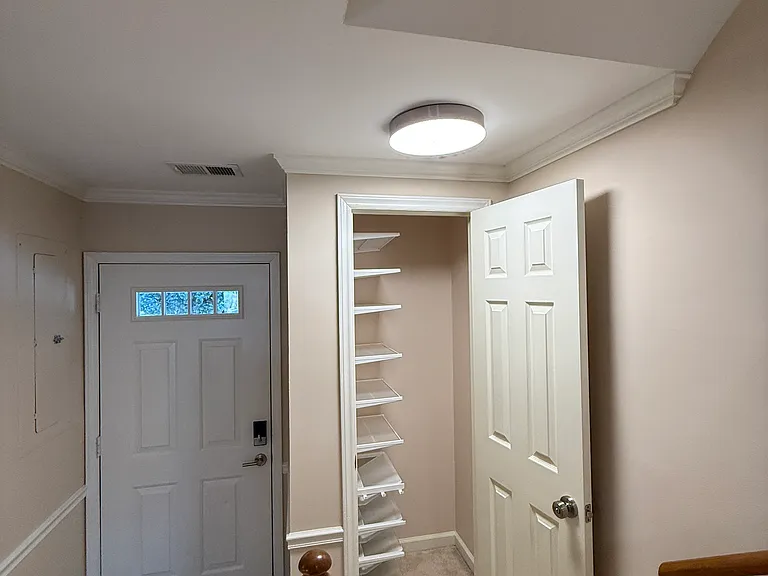 1456 Barton Place Dr — Photo 14