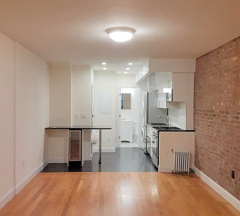 1st image of 306 E 49th St APT 3A