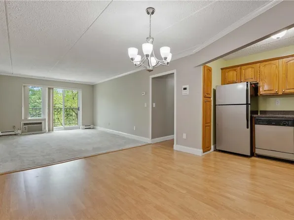 560 Halstead Avenue #4N, Harrison, NY 10528