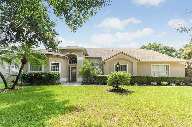 1st image of 785 S Lake Claire Cir