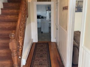 28 Merton Rd, Newport, RI 02840