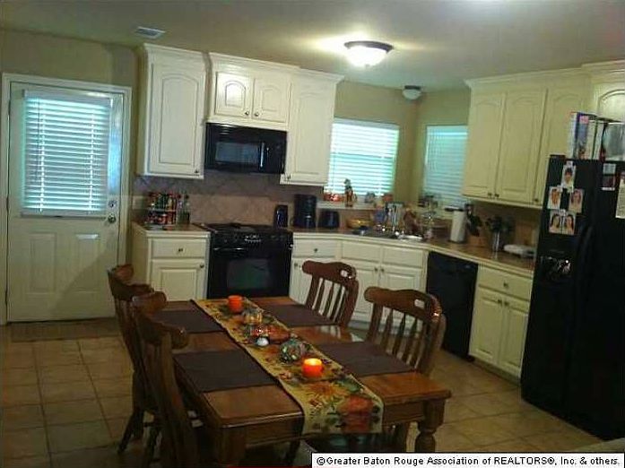 2nd image of 307 N Gautreau Ave
