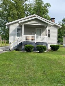 724 N 83rd St, East Saint Louis, IL, 62203