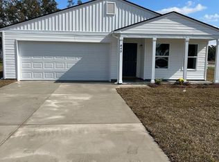 845 Twin Oaks Cir, Lake City, SC 29506