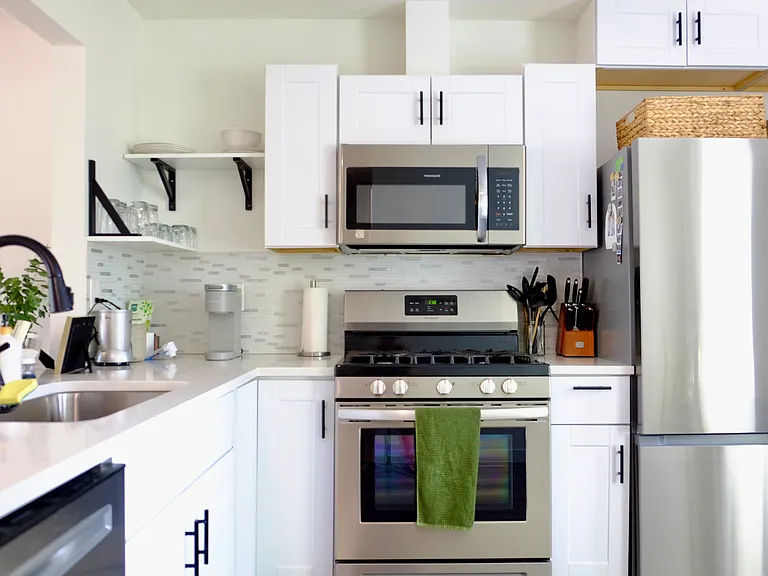 1401 Marcus Pl #B — Photo 14