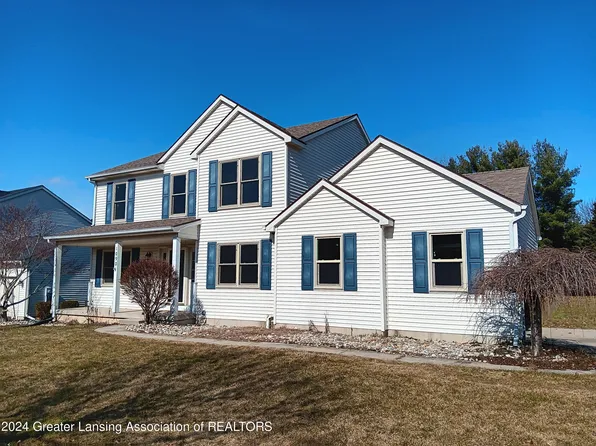 1090 Lacosta Dr, Dewitt, MI 48820