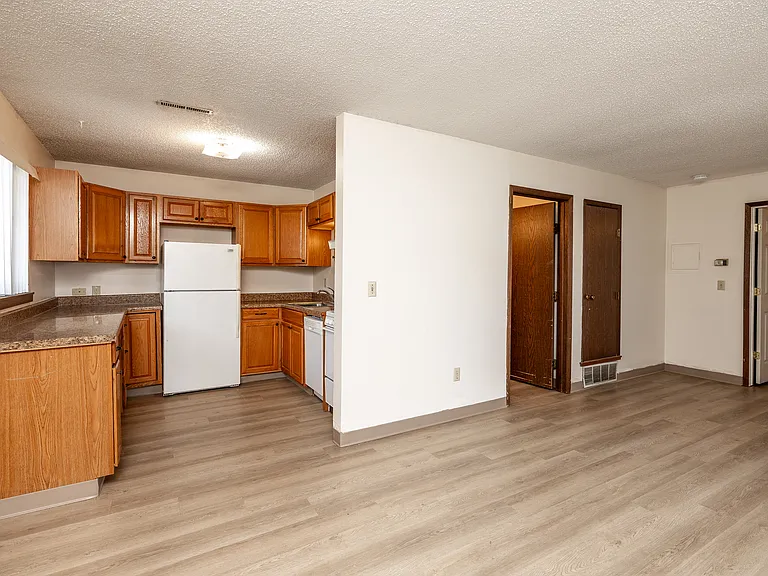 2644 Hunt St #13 — Photo 1