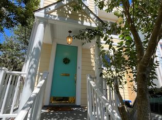 1 Aston Pl, Charleston, SC 29401