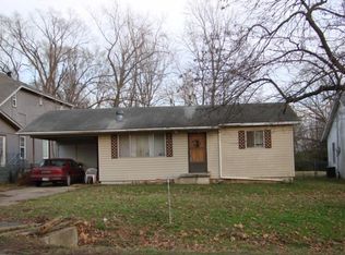 384 Main St, Centerton, AR 72719