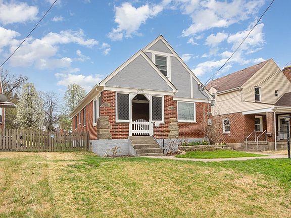 3rd image of 2331 Losantiville Ave