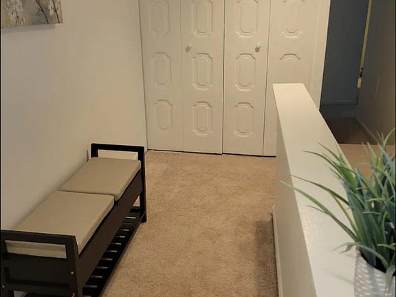 4th image of 15 Silverwood Cir APT 1