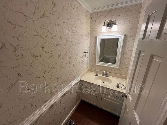 5th image of 4509 Tetbury Pl