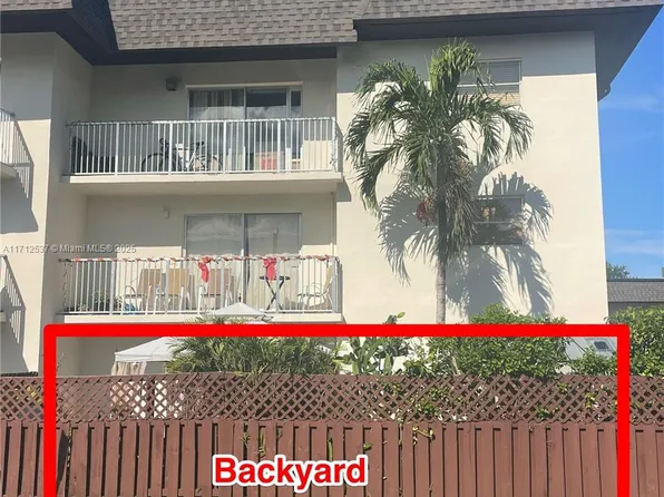 8475 SW 94th St APT 118E, Miami, FL 33156