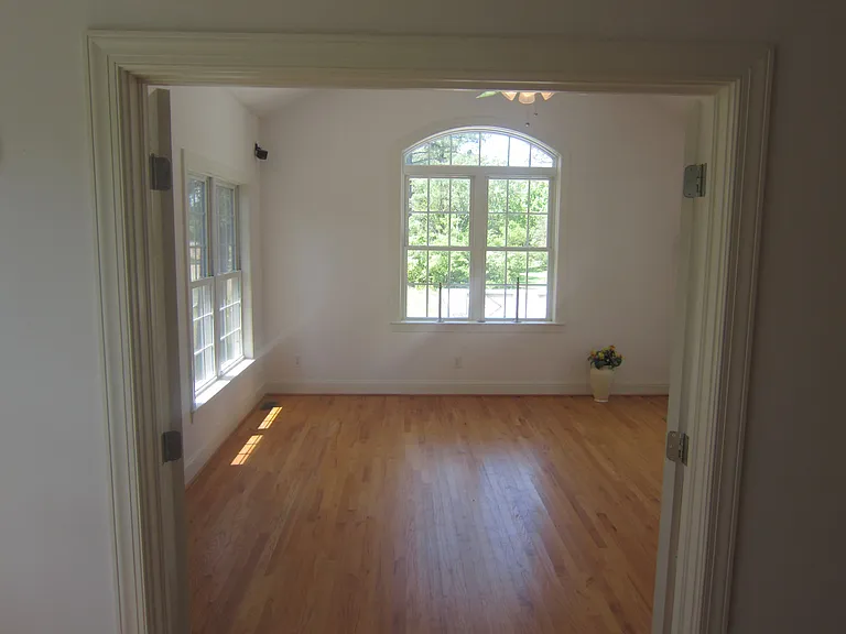 1503 Caracara Dr — Photo 10