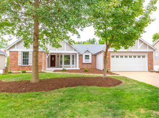 805 Ridgetop Cir, Saint Charles, MO 63304