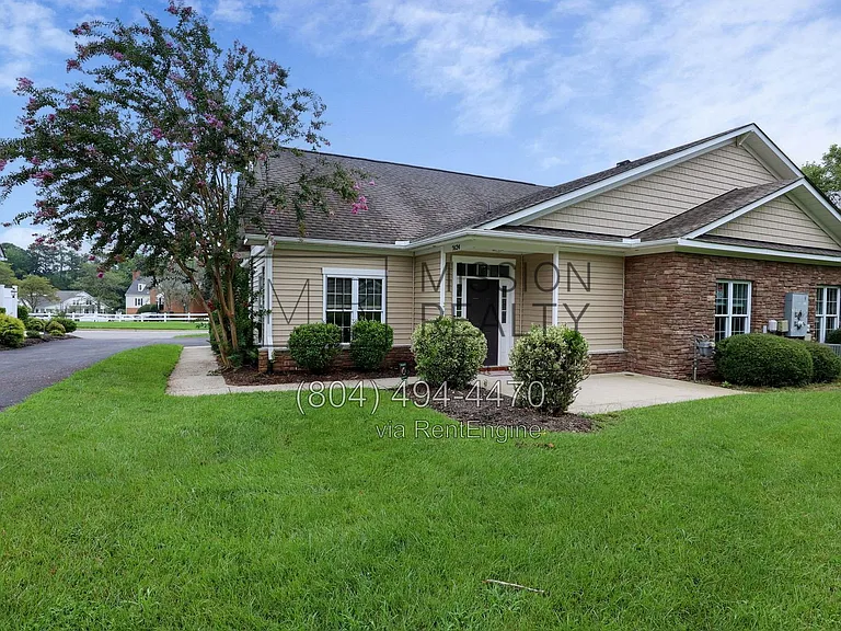 7624 Sandler Dr — Photo 1