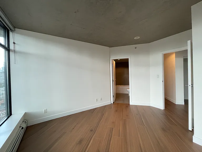 128 Cordova St W #1806 — Photo 10