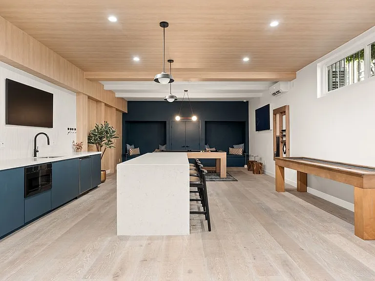 Casa De Marina Apartments — Photo 23
