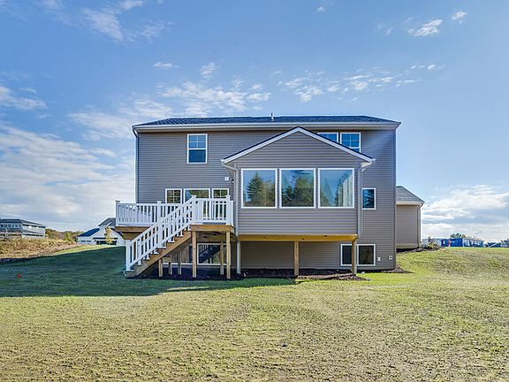4th image of 9693 Waterstone Dr SE
