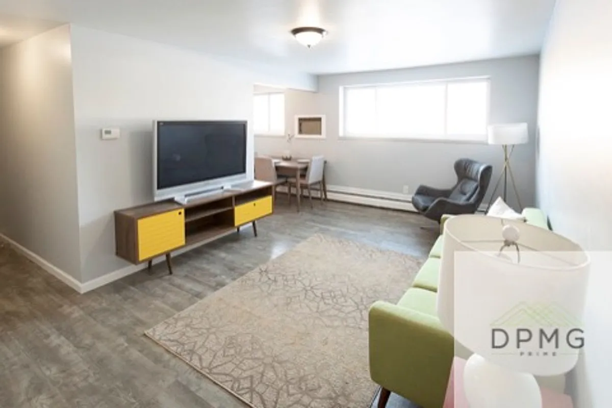 Building Photo - 2917 Harwick