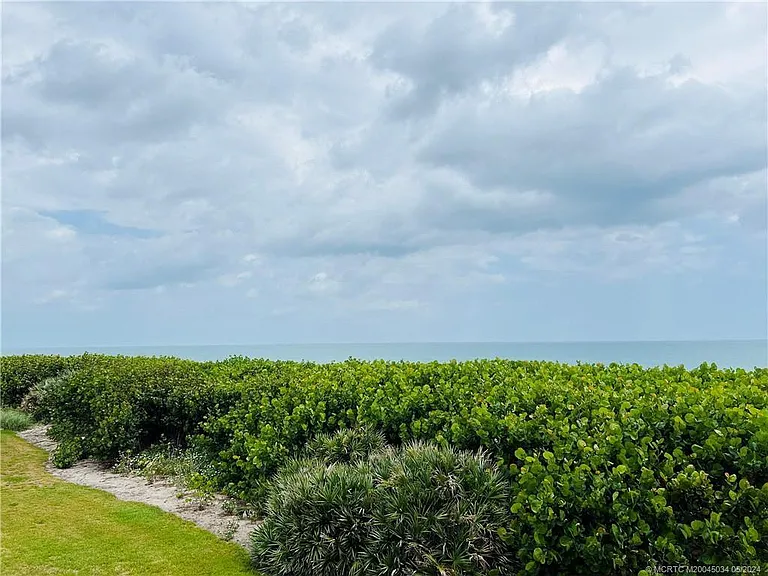7430 S Ocean Dr — Photo 30