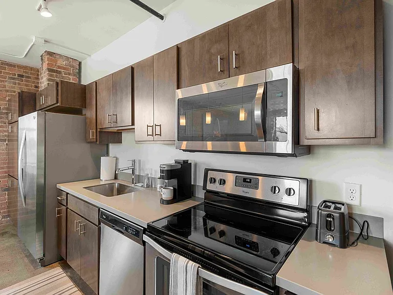 Harbach Lofts — Photo 41