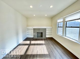 1900 W Montrose Ave #1906-2, Chicago, IL 60613