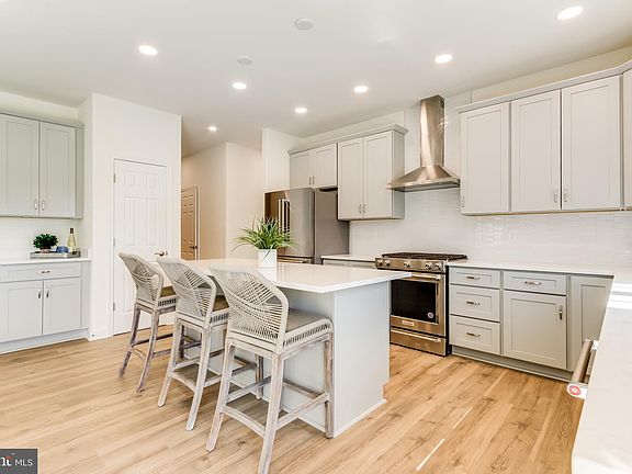 5th image of 29271 River Rock Way