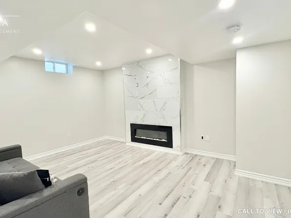 238 Crombie St #2, Clarington, ON L1C 0T8