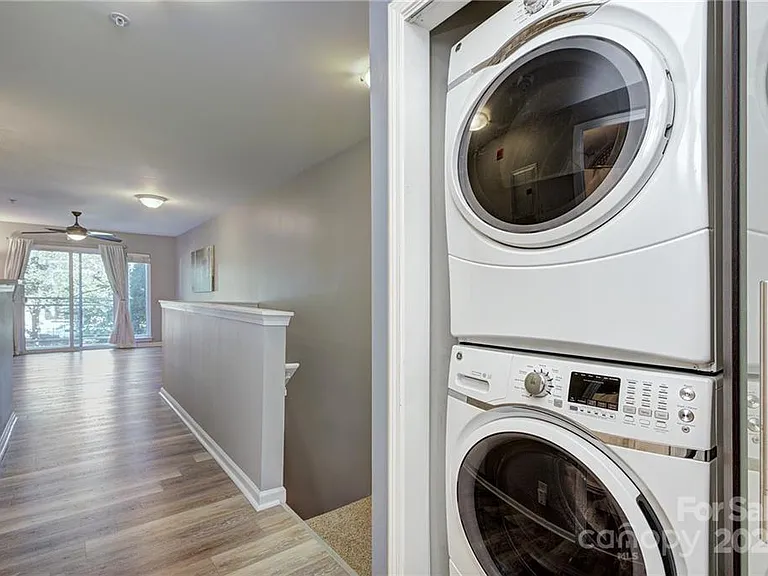 3819 Picasso Ct — Photo 11