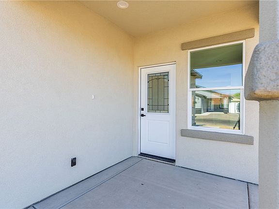 4th image of 1968 Montclair Drive