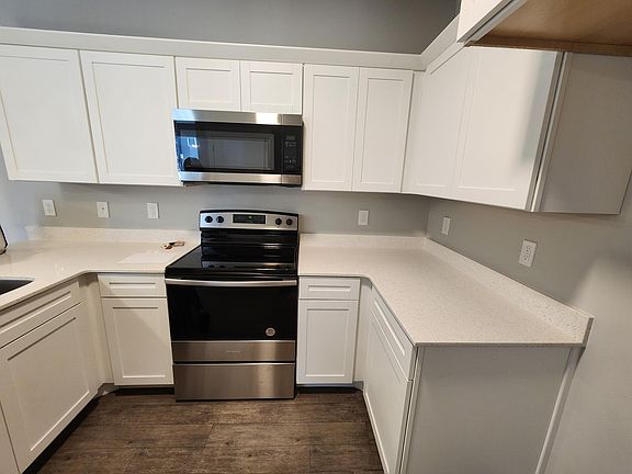 2nd image of 13536 S Poole Dr #203