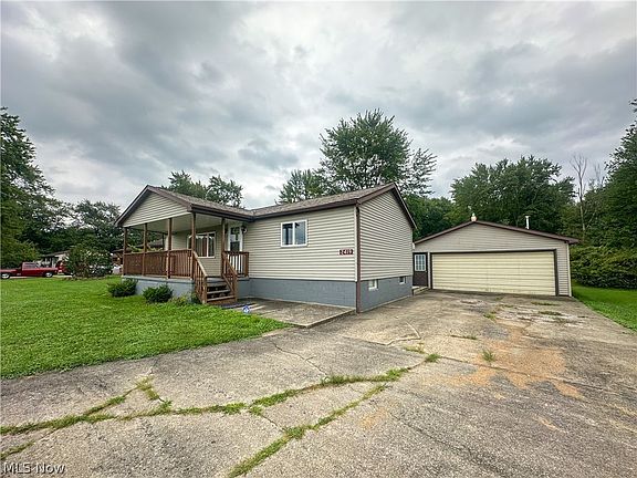 2nd image of 2419 Hewitt Gifford Rd SW