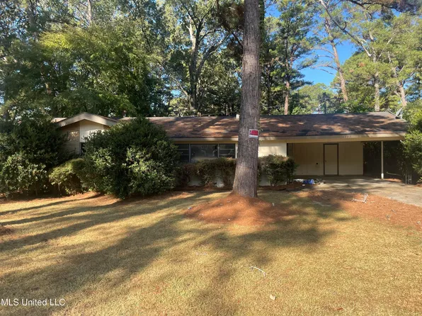 1855 Camellia Ln, Jackson, MS 39204