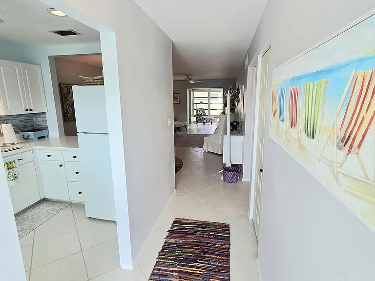 1225 Carlton Ct #202 — Photo 9