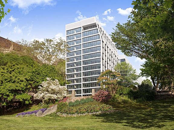 3rd image of 400 W 113th St APT 220