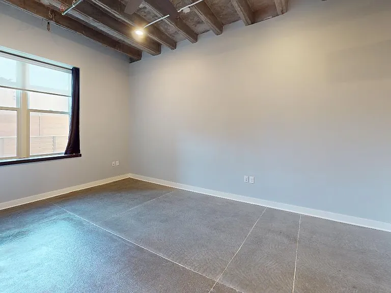 217 N Locust St #2-N — Photo 19