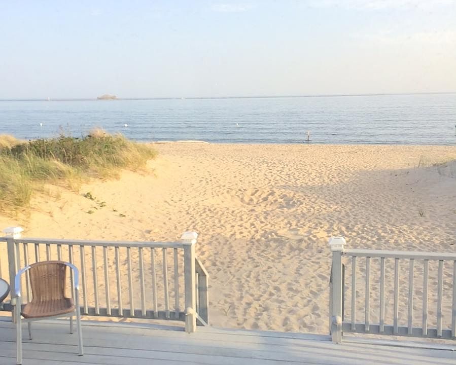 DECK AND BEACH