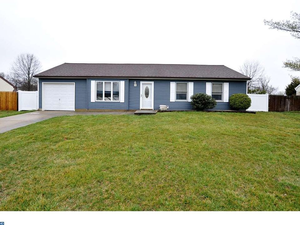 1st image of 208 Shalstone Ln