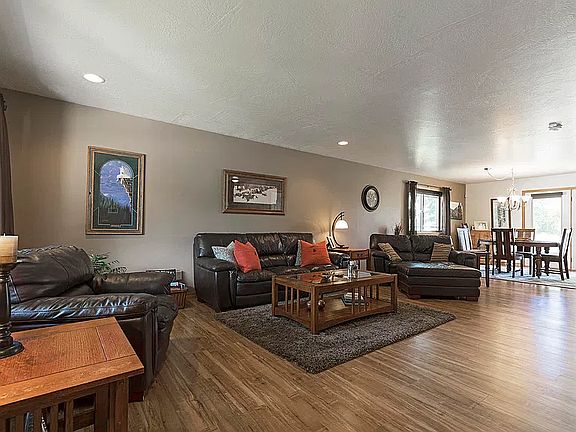 5th image of 5042 Excalibur Way