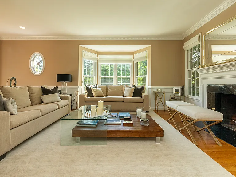 8809 Saunders Ln — Photo 93