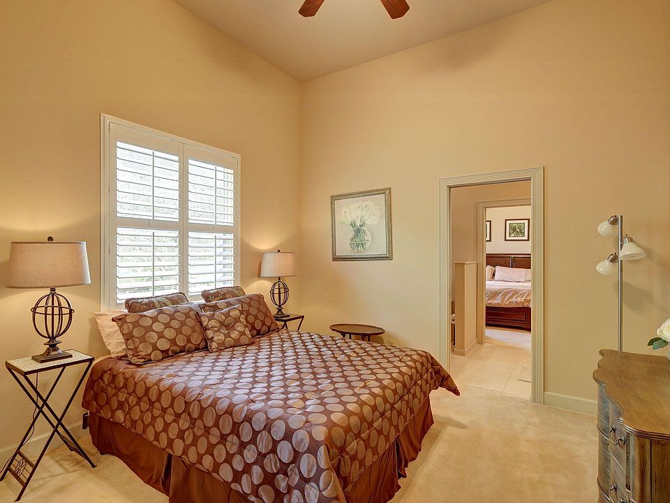 1st image of 18310 SE Ridgeview Court