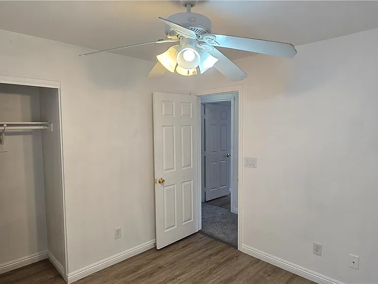 9636 Cedar Park Ave — Photo 19