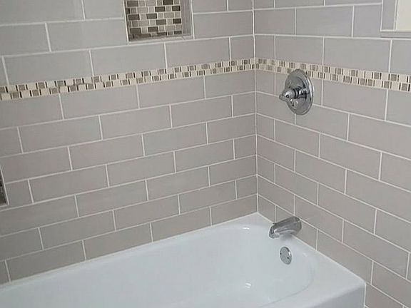 2nd image of 351 Hamilton Ave