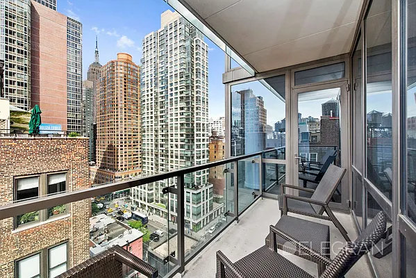 Rented by (Legacy) Elegran | media 31